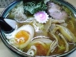 「ワンタンメン大盛り+煮卵」@いつみ屋の写真