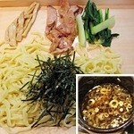 「醤油つけそば」@麺屋 空海 渋谷店の写真