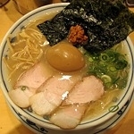 「渋三らあめん」@らあめん 渋谷三丁目の写真