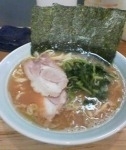「らーめん」@家系ラーメン やややの写真