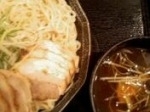「つけ麺大盛+味玉+チャーシュー三枚+酢数滴」@さいたま屋 高田馬場店の写真