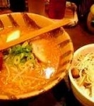 「赤味噌ラーメン+バター+チャーシュー丼」@らーめん万代 浜松町店の写真