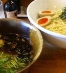 「つけめん(しょう油・大盛)+味玉」@らーめん うさぎやの写真