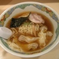 「肉ワンタンメン」@支那そば 八島の写真