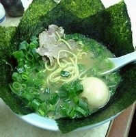 「青ネギラーメン+海苔」@横浜寺田家ラーメン 白井店の写真