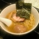 「らーめん+香り味玉」@麺者 服部の写真