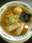 「味玉しょうゆラーメン」@日高屋 恵比寿南店の写真