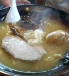 「熟成とろ玉ラーメン(黒)」@ラーメン&らーめん 一代元 太田小舞木店の写真