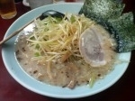 「ねぎらーめん」@ガッツラーメン 久米川店の写真