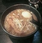 「魚だしらーめん+半熟味玉」@参代目 麺屋とらのこの写真