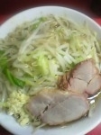 「小ラーメン+野菜+ニンニク」@ラーメン二郎 上野毛店の写真