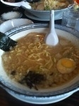 「炊き出しとんこつ」@らーめん 布袋の写真
