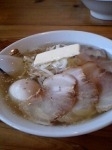 「しおバターチャーシュー+煮玉子」@千成らーめん 太田東店の写真