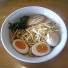 「辛油そば+味玉（期間限定）」@麺屋ゆうの写真