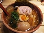「あってり麺 卵のせ」@東京あってり麺 五反田店の写真