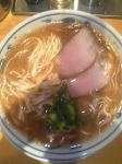 「黒いとんこつラーメン」@らあめん 渋谷三丁目の写真