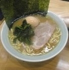 「ラーメン（並）+味玉+麺固め」@家系ラーメン やややの写真