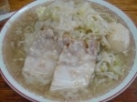 「ラーメン 味玉 アブラヤサイ」@ラーメン大 堀切店の写真