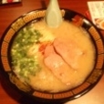 らーめん（麺硬め+ニンニク少々+基本）+半替玉