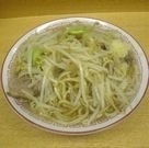 「ラーメン（チャーシュー2枚）+麺少なめニンニクマシ」@ラーメン二郎 環七新代田店の写真