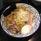 「油そば（割りスープ付）+温泉玉子」@兎に角 松戸店の写真