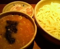 「大盛つけ麺+味玉+チャーシュー」@麺屋吉左右の写真