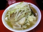 「小ラーメン（ヤサイ、ニンニク）」@ラーメン 学の写真
