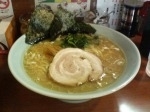 「ラーメン中盛+ライス」@ラーメン 勝麿の写真