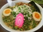「黒（コク）しょうゆねぎラーメン + 煮玉子 ￥800」@まるてん 駅前店の写真