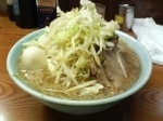 「ラーメン（野菜ダブル）+味玉」@ラーメン二郎 亀戸店の写真