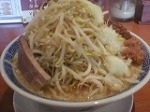「魂麺 中盛り 脂多目 野菜おばけ ￥930」@常勝軒 伊勢崎総本店の写真