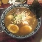 「かれー風味中華そば+半熟煮たまご」@麺屋 鎌倉山の写真