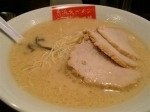「豚骨らーめん（大盛り）」@一閃閣の写真