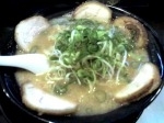「ねぎ豚麺+大盛（無料） \1080-」@麺創房 無敵家の写真