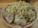 「Wチャーシュー麺（ヤサイニンニク）」@ラーメン二郎 環七新代田店の写真