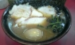「チャーシュウ麺（大盛り）&煮卵」@王道家の写真