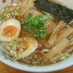 「支那そば」@支那そば 晴弘の写真