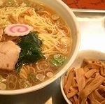 「メンマラーメン」@赤坂味一の写真