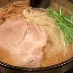 「味噌らーめん」@MISO-RAMEN okajinの写真