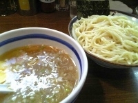 「つけ麺（中）￥650」@大勝軒 十五夜 新宿御苑店の写真