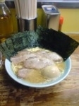「チャーシューメン+味玉+のり」@まこと家の写真
