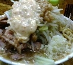 「らーめん（大） （ヤサイ・ニンニク・アブラ）+えび辛マヨネーズ+」@ジャンクガレッジ 東大宮店の写真