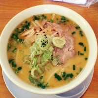 「白味噌ラーメン（680円・税込み714円）」@麺房 てっぺんの写真