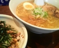「塩ラーメン￥650+まかないめしセット￥250」@葛飾ラーメン うしけんの写真