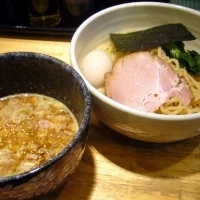 「味玉つけ麺（￥850）+大盛（￥100）」@○心厨房の写真