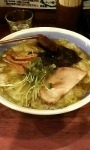 「わんたんめん（大盛）+サービスライス」@中華麺家 まんまるの写真