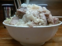 「大ラーメン豚入り 800円 ヤサイニンニクアブラ !」@ラーメン二郎 新小金井街道店の写真