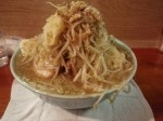 「ブタ+麺100g増し（ヤサイマシマシニンニクアブラ）」@ラーメン富士丸 西新井大師店の写真