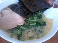 「ラーメン並+ホウレン草」@横浜らーめん夢家の写真