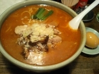 「チーズ風味の味噌らぁめん+たまごトッピング」@らぁめんの店 小櫻の写真